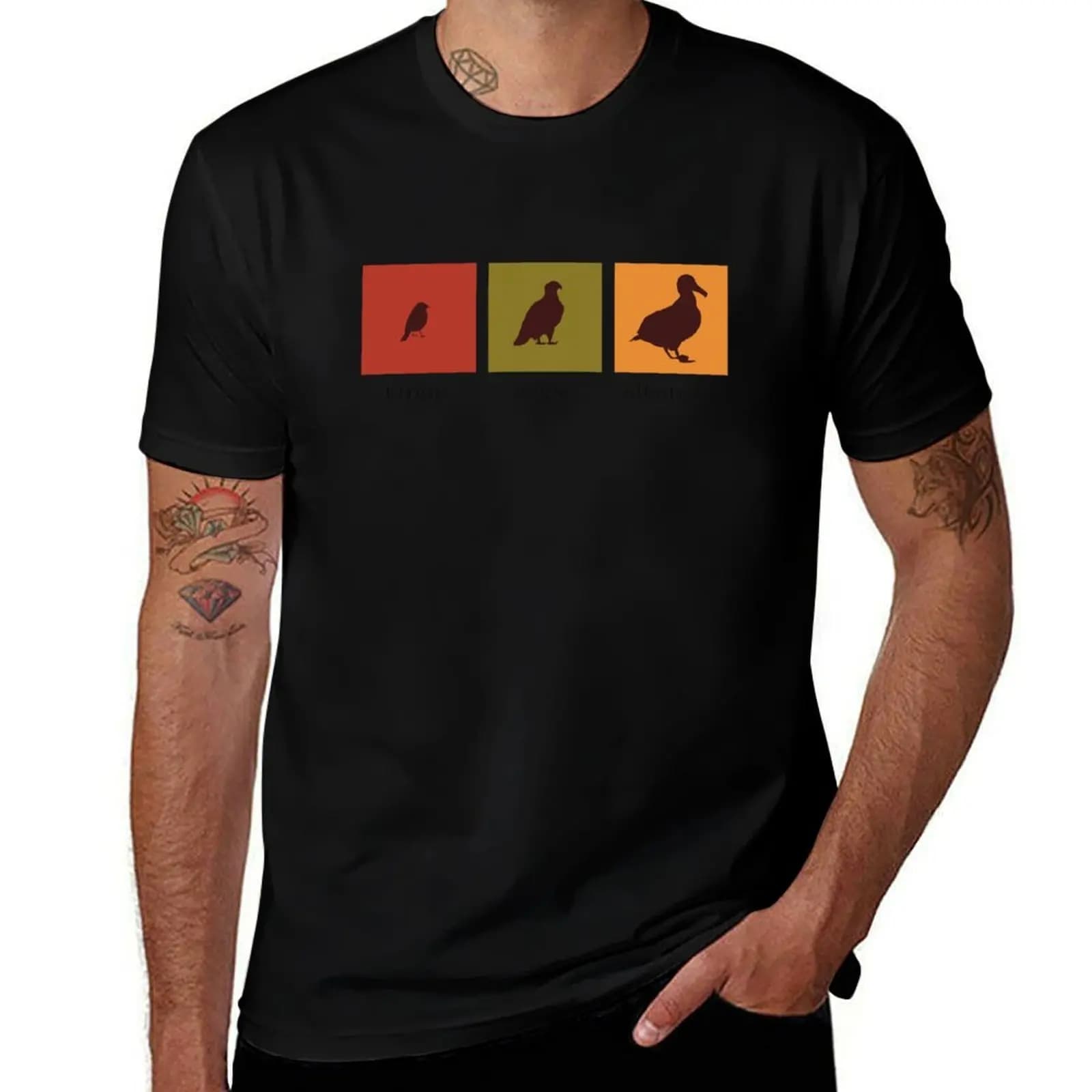 T-shirt Golf Birdie Eagle Albatross (testo nero, colori autunnali) T-shirt a maniche corte dal design semplice e basic