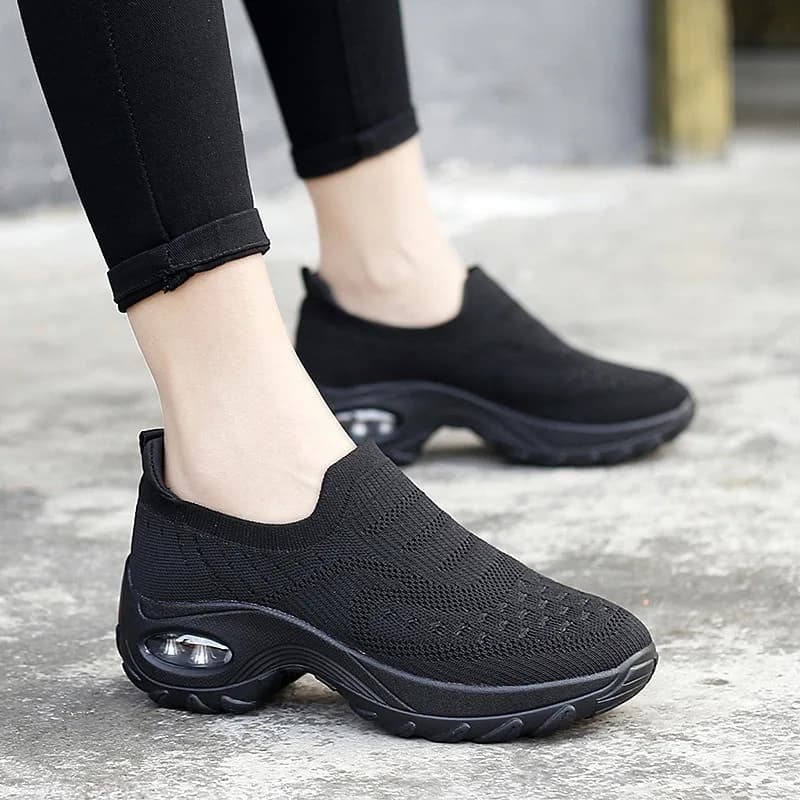 Thick Sole Growing Height Mesh Women's Casual Shoes Breathable Platform Slip on Sneakers Wedges Lightweight Vulcanized Shoes