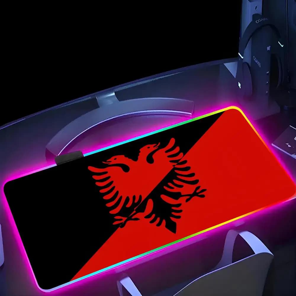 A-Albania F-Flag MINISO Tappetino per mouse RGB Tappetino per mouse da gioco LED Tappetini per mouse per giocatori di grandi dimensioni Tappetini per tastiera XXL Tappetino da scrivania luminoso retroilluminato