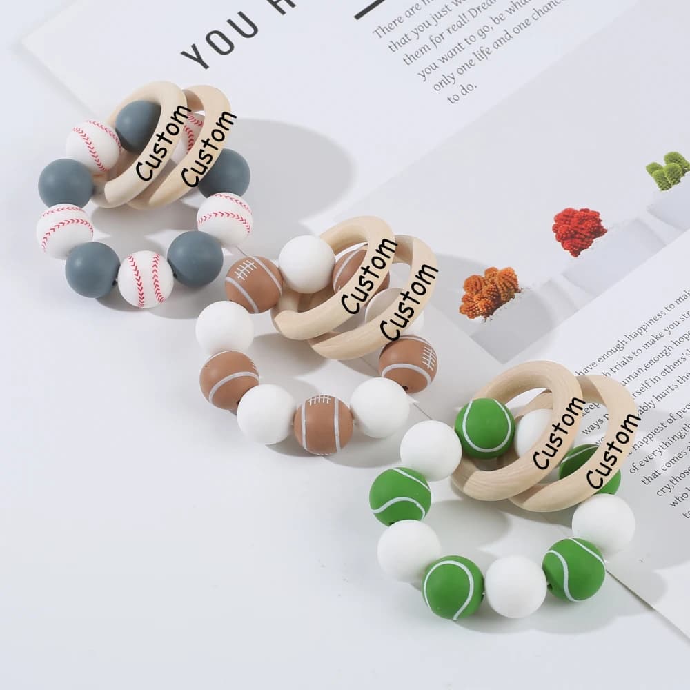 Nome personalizzato Legno Personalizzato Bracciale Massaggiagengive per bambini Giocattolo Perline in silicone Manichino Porta capezzoli Guardia Bracciale massaggiagengive Regalo per bambini Roba
