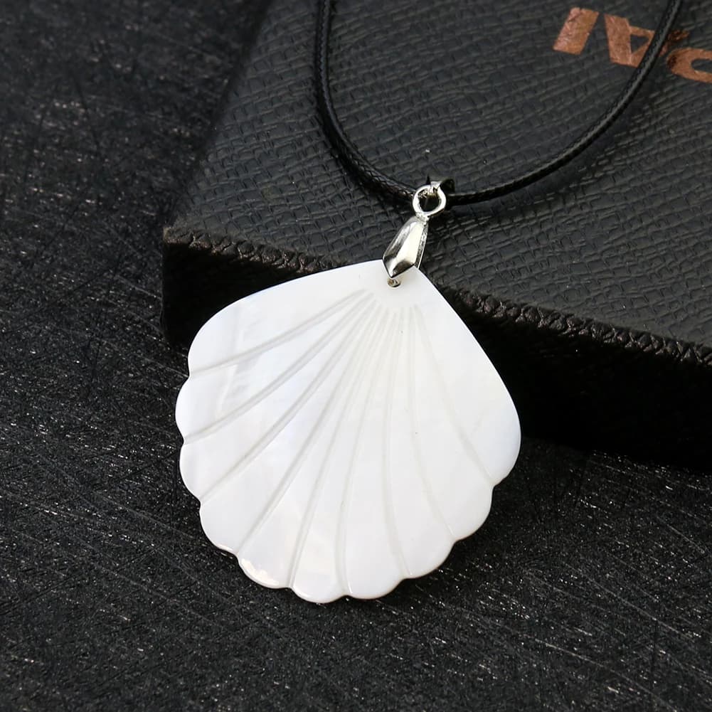 Collana conchiglia bianca ciondolo in madreperla intaglio Palmetto Fan Cowry Charm Summer Shell fis MOP Chain Party Woman Jewelry Gift