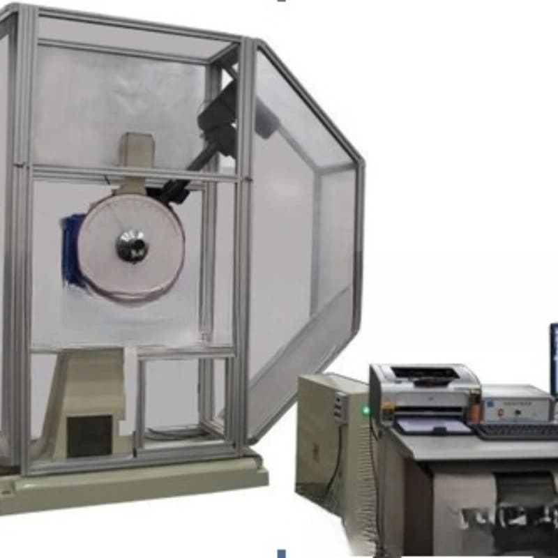 Macchina per prove di impatto a pendolo controllata da microcomputer 750J