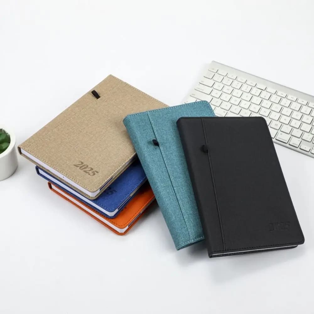Agenda Planner A5 2025, Quaderno con 156 Pagine, Diario Creativo Multifunzione 365 Giorni, Blocco Note per Studenti
