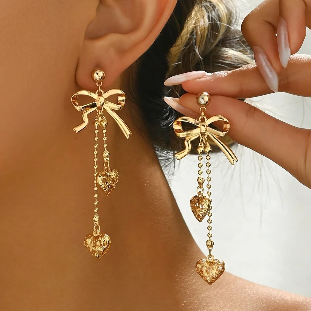Women's Tassel Bow Heart-Shaped Earrings Fashionable Metal Cute Valentine's Day Jewelry Elegant And Sweet Accessory