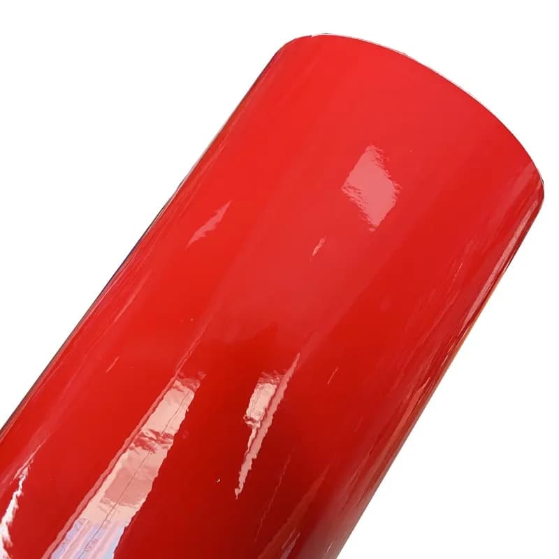 Rotolo di vinile avvolgente rosso lucido premium con pellicola autoadesiva per auto con decalcomania a rilascio d'aria