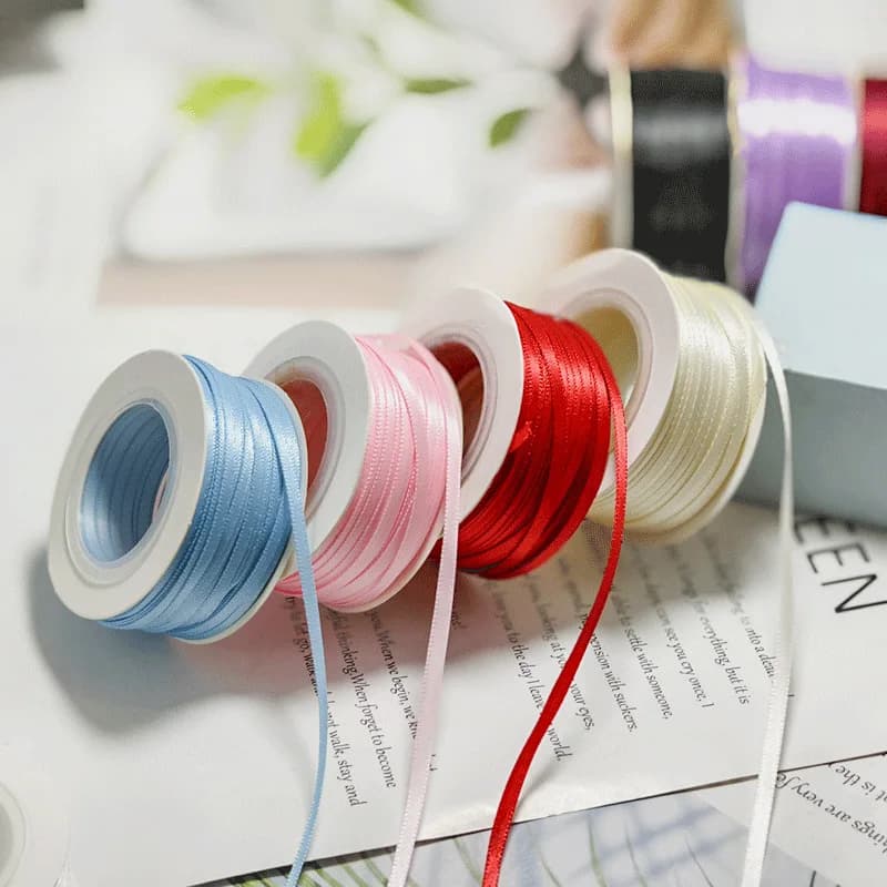 Nastri Sottili da 3mm in Poliestere Liscio a Trama Stretta, Materiale per Confezioni Regalo, 45 Iarde