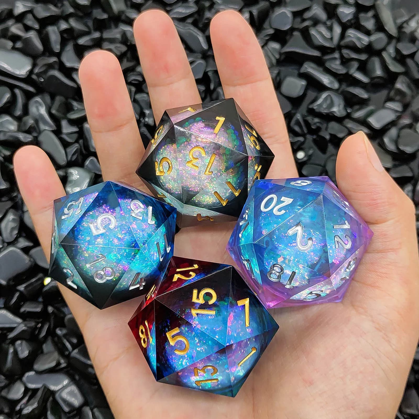 Dadi per sabbie mobili in resina a 20 facce 35mm Nucleo liquido DND Dungeons & Dragons TRPG Gioco da tavolo Dadi D20