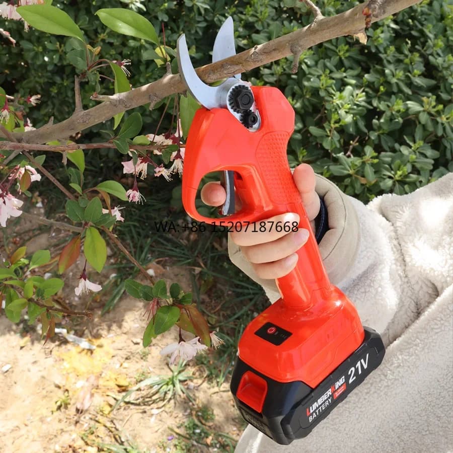Electric pruning shears Wireless pruning shears with brushless motor with cutting diameter of 35 mm