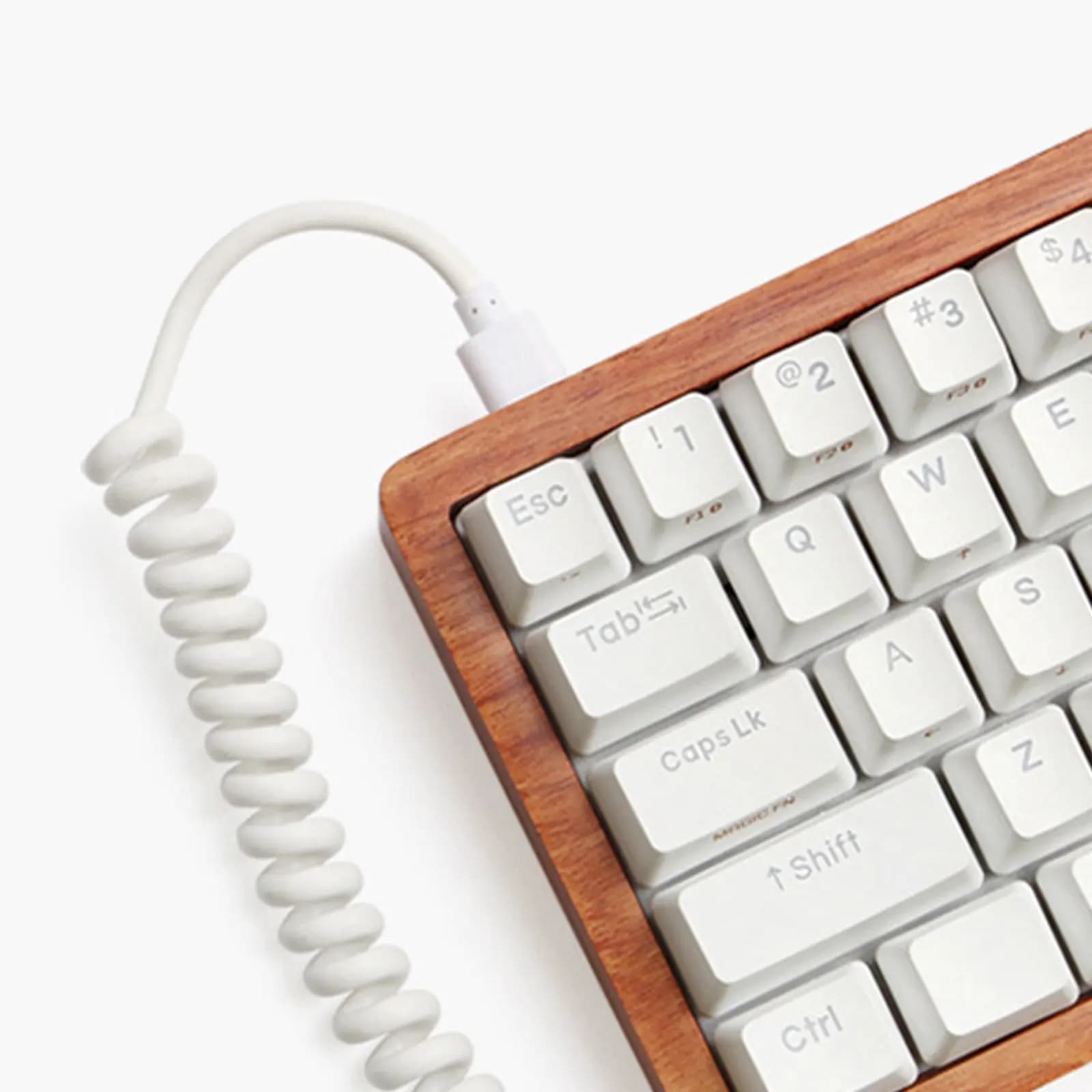 1Pcs Professional Grade Coiled USB-C Keyboard Cable Compatible with Mechanical Keyboards High-Durability Spiral Wire