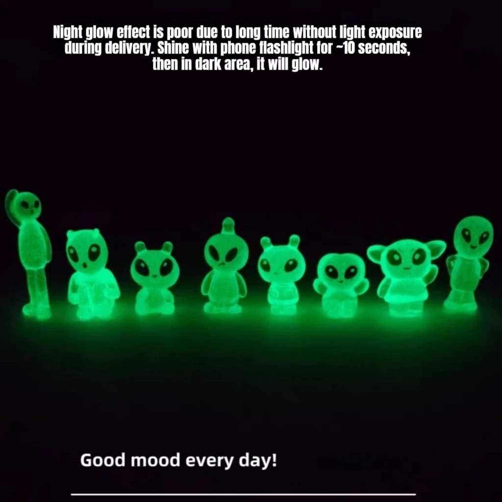 8 Pezzi di Graziose Statuette di Alieni Luminose al Buio, Mini Figurine di Fantasmi e Elfi, Ornamenti da Scrivania per Paesaggi in Miniatura e Decorazioni Rilassanti