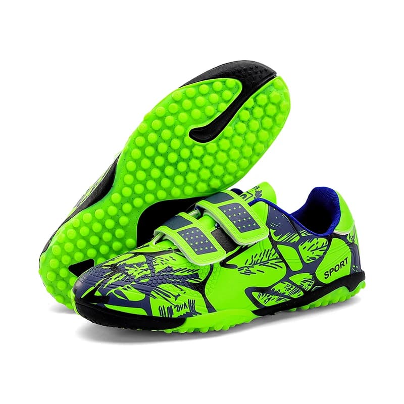 New Men Kids soccer shoes heels football shoes ultralight boys professional anti slip grass match training shoes drop transport