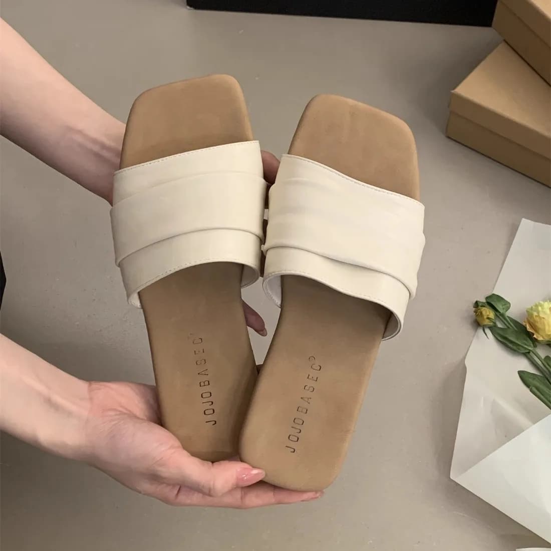 Nuovi Sandali Estivi da Donna 2026: Impermeabili, Antiscivolo, Resistenti all'Usura, con Suola Morbida, Comodi, Sandali Slip-On per Tutti i Giorni