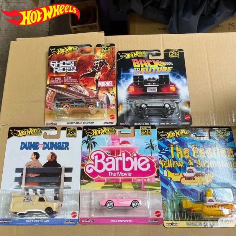 Modellino Auto Premium 2025 Pop Hot Wheels Culture 1/64 - Back To The Future Mutt Cutts Van Corvette - Veicolo da Collezione - Regalo