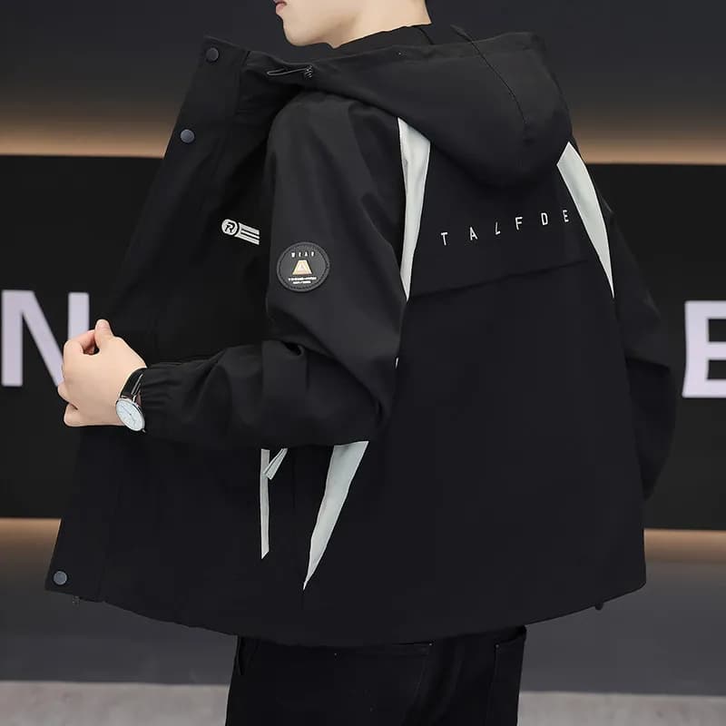 Giacca con Cappuccio alla Moda Primaverile, Casual e Giovanile, in Fibra di Poliestere, Manica Lunga, Abbigliamento Maschile Versatile per Lavoro