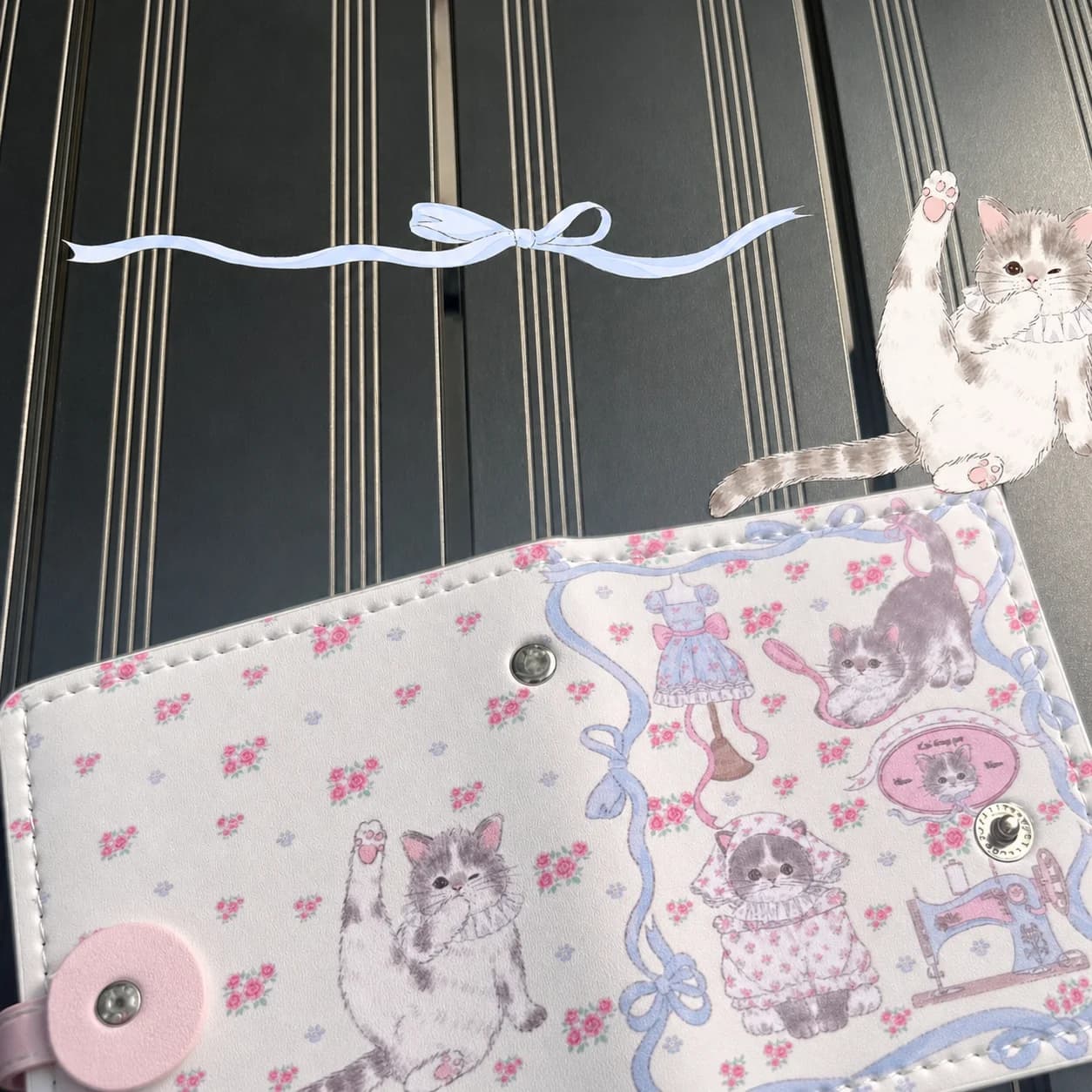 Cartoon Print Card Holder Large Capacity Pu Leather Card Wallet Closure Wallet Eco-Friendly Card Holder For Dating Shopping