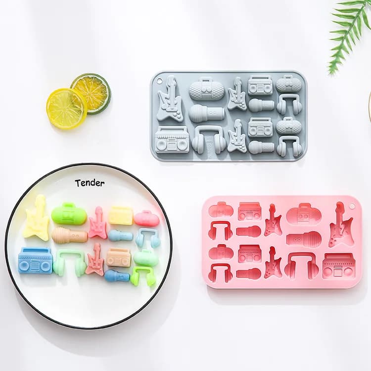 15 forme a tema musicale di diverse dimensioni, stampi in silicone, stampi per torte, stampi per sapone e cioccolato fatti a mano