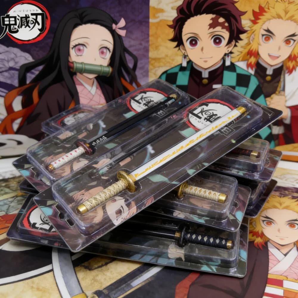 17 Stili di Penne Gel Modello Anime Giapponese Demon Slayer, Ricarica Nera, Accessorio Cosplay, Regalo per Bambini e Studenti, Spada Arma