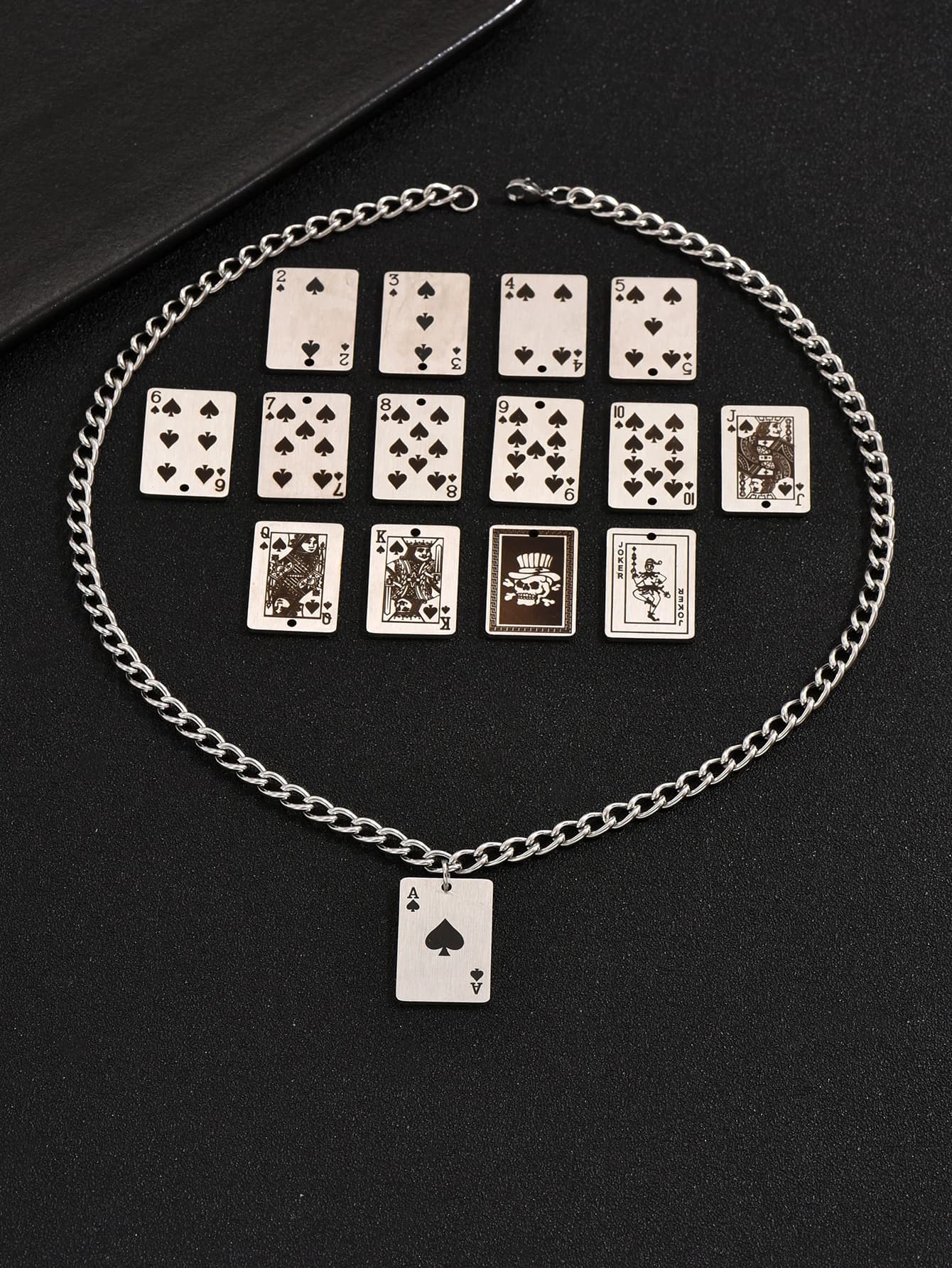 Chic poker pendant necklace, personality punk street jewelry simple niche selling high-grade sense