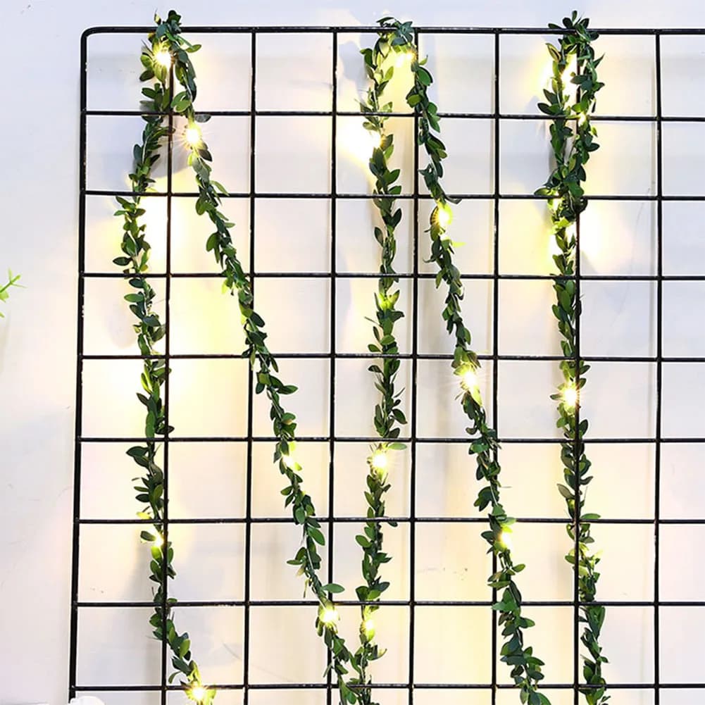 Catena Luminosa a LED in Rattan da 30 LED, 3m/9.8ft, Ricaricabile USB, per Decorazioni Natalizie e Feste al Chiuso