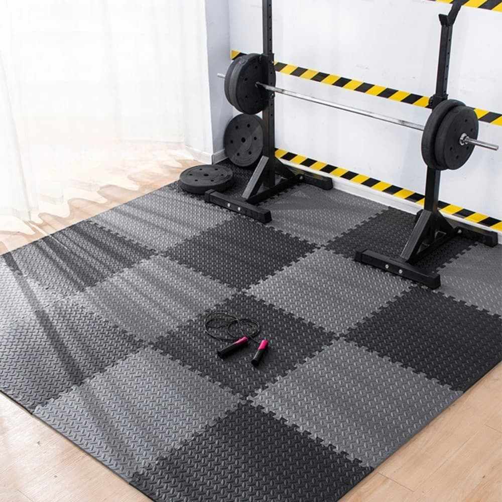 Tappetini Fitness Interconnessi da 4/8/16 Pezzi, Tappetini Yoga Morbidi Antiscivolo per Donne, Piastrelle in Schiuma EVA, Protezioni per Pavimenti da Palestra