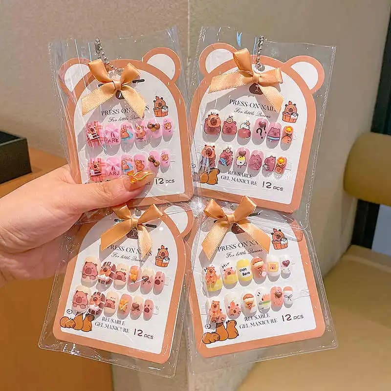New 12pcs Kids 3D DIY Fake Nails Patch Sweet Girls Cute Cartoon Capybara Press On Nails Child Wearable False Nail Set Kids Gift