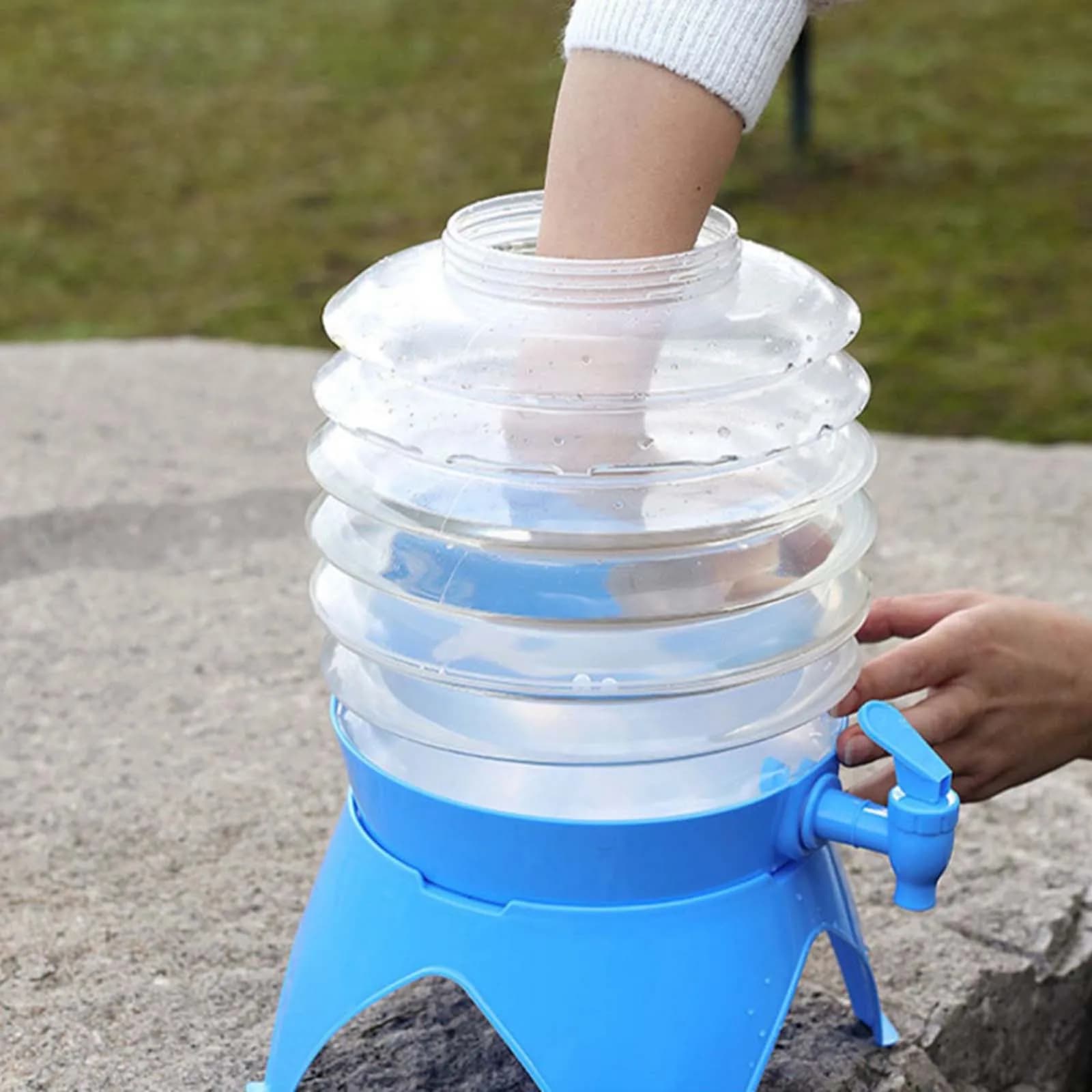 Contenitore per l'acqua pieghevole brocca per rubinetto per acqua da campeggio rubinetto per acqua da esterno rubinetto per birra bevande per arrampicata pesca PicnicBBQ