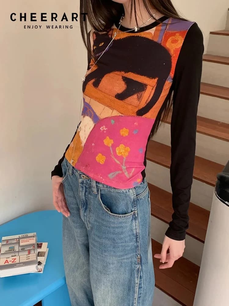CHEERART Cat T-shirt grafiche divertenti Top a maniche lunghe per donna Illustrazione Stampa Patchwork T-shirt carine Abiti firmati 2025