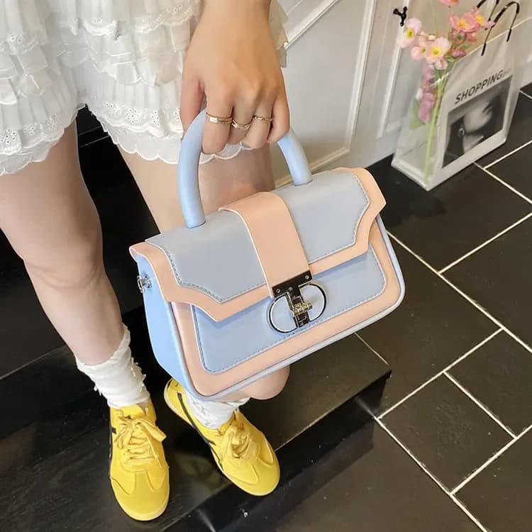 Borsa per pannolini compatibile con passeggino, dotata di anelli fissi per una facile installazione sulla maggior parte dei tipi di passeggino