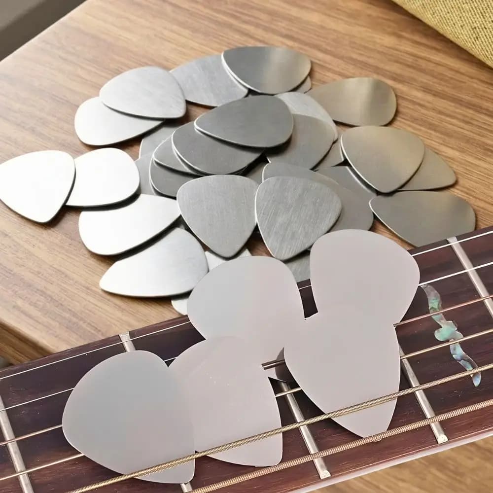 5/18/20pcs Stainless Steel Guitar Plectrum Picks Stable Tone for Acoustic Electric Ukulele Instrument Accessories YMY