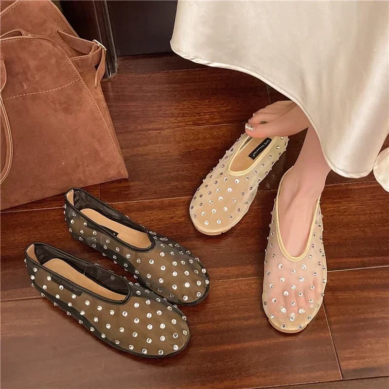 Luxury Crystal Rivet Design Mesh Sandals Women Light Breathable Flats Fashion Comfort Mules Shoes Elegant Loafers Ballet Shoes