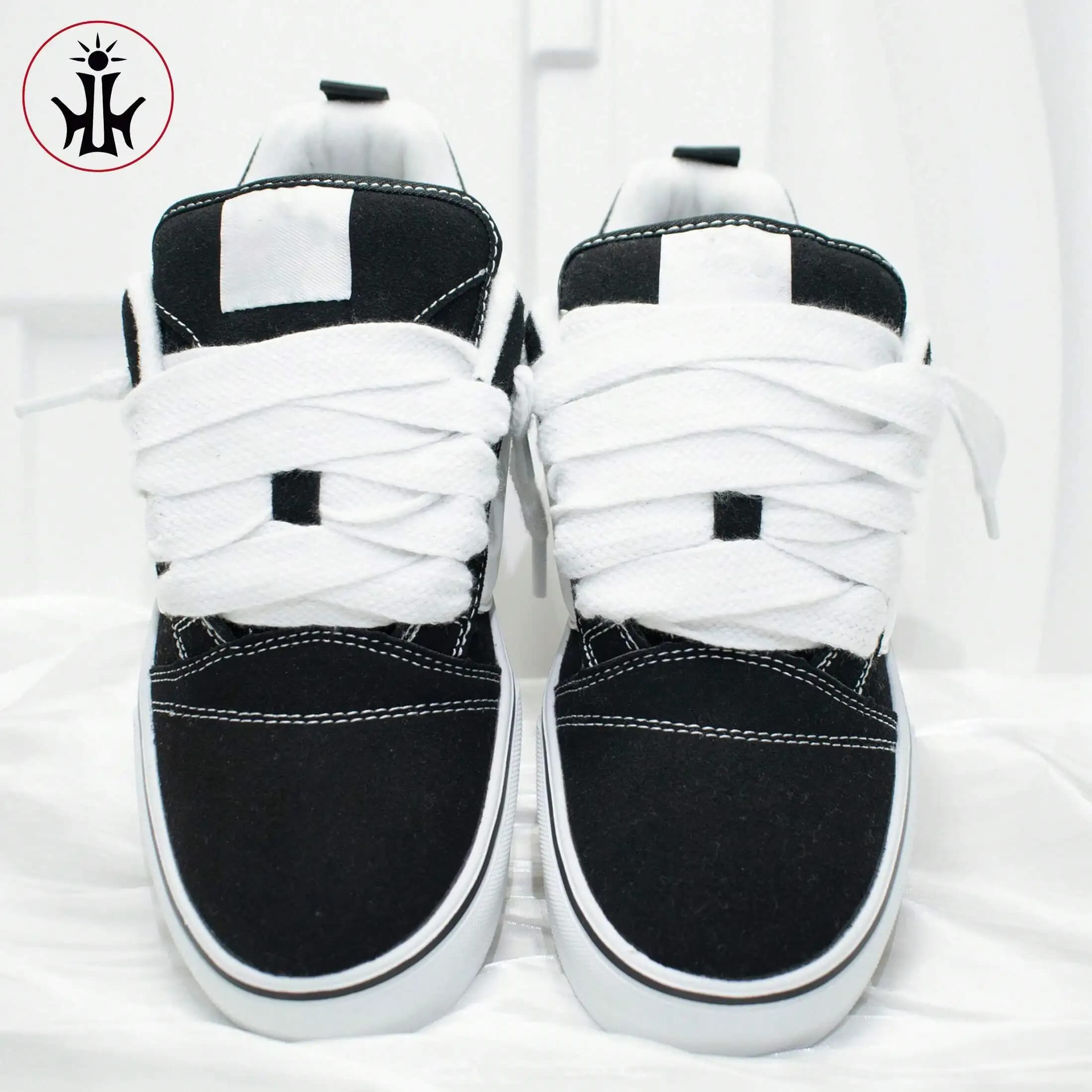 Lacci piatti larghi 2 cm a strato singolo per sneakers casual bianche
