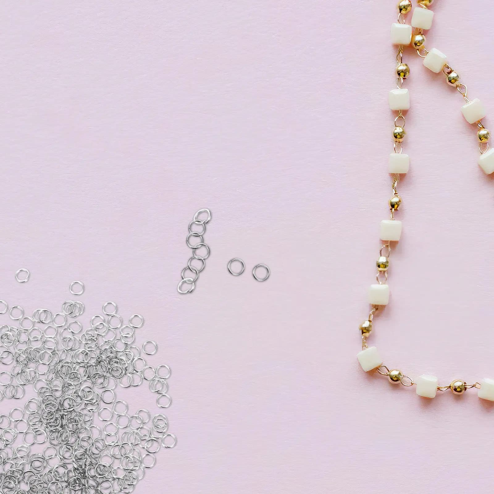 800Pcs Stainless Steel Jump Rings 4Mm Open Connectors for Jewelry Making Keychains Earrings Necklace DIY Repair Findings