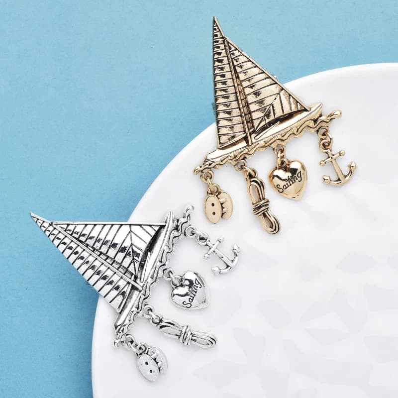 Wuli & baby Spilles for Women's Vintage Sailboat Unisex 2 Colors Heart Corda Anchor Nappa Boat Party Random Spill Gifts