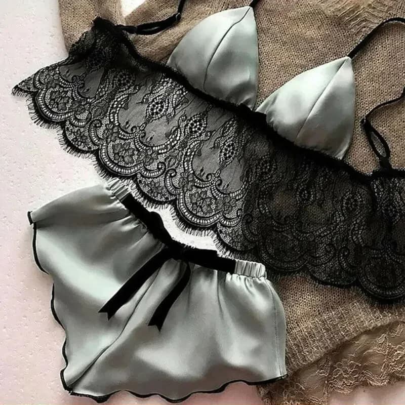 Intimo da donna Lingerie sexy in raso di seta Pigiama Crop Top Bralette e slip Set Abbigliamento morbido per ragazze Top Slip Abito in pizzo