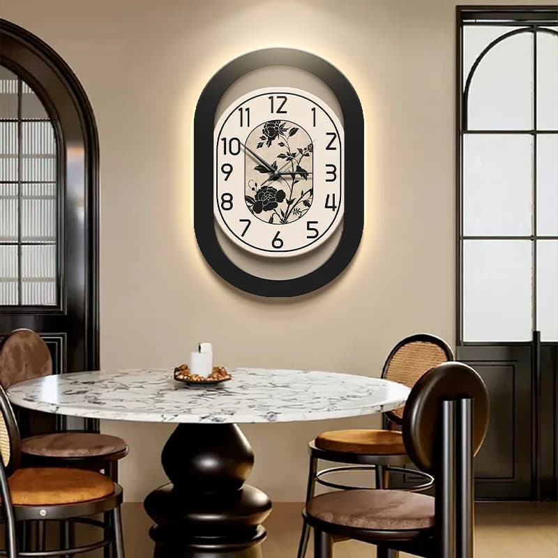 Decorative watch painting, high-end feeling, restaurant living room clock wall clock atmosphere painting light