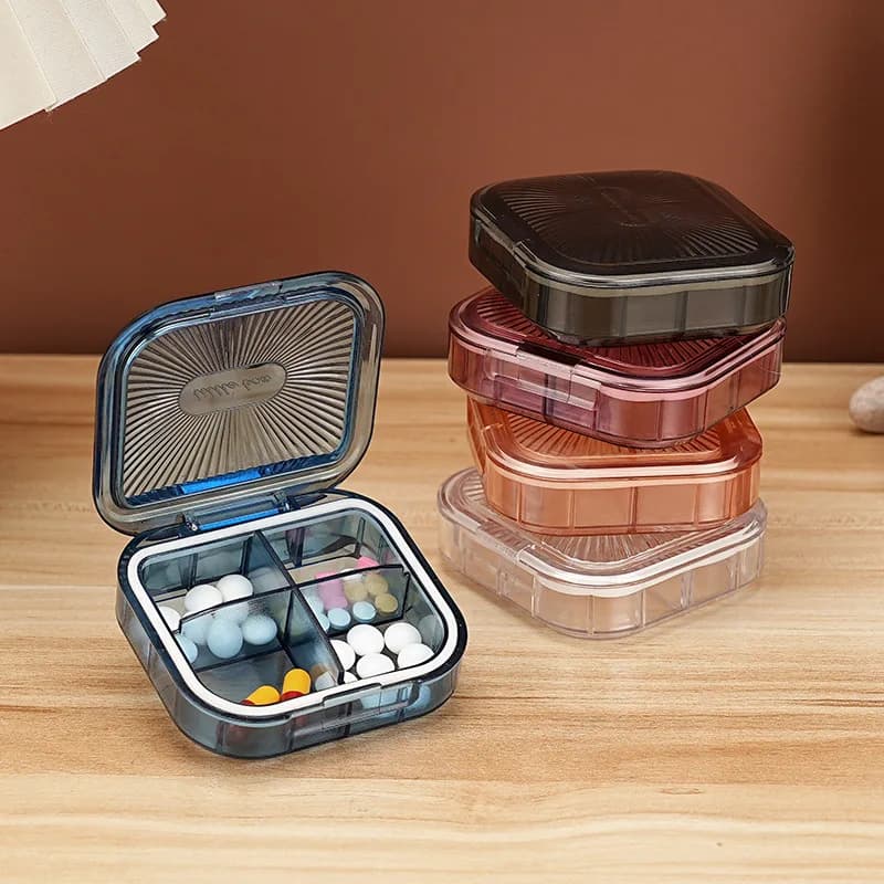 Portable Japanese pills: 4 times a day, compact and leak-proof case for pills and vitamins