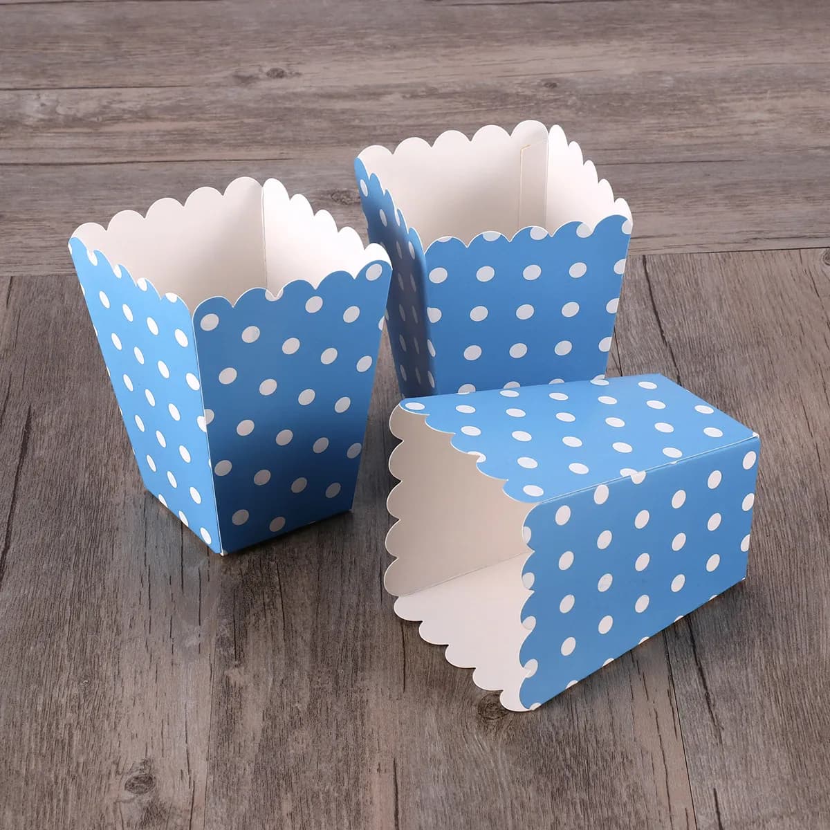 24Pcs Food Paper Popcorn Boxes Eco-Friendly Dot Pattern Wavy Edge Containers for Snacks Movie Theater Picnic Wedding Table
