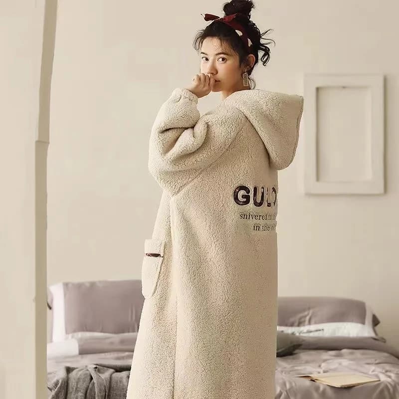 Women's Flannel Night Shirt Night Shirt Hooded Autumn Winter Bathrobe Long Addens Hot Long Sleeved Pijama Women's Nightwear