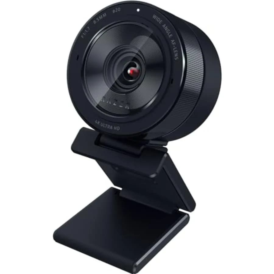 Webcam Kiyo Pro Ultra 4K with Great Sensor for Creating Professional Content, Streaming, Gaming and Video Calls in Black with Automatic Light Correction