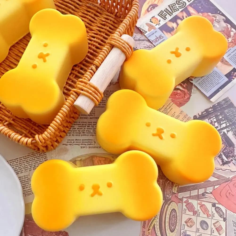Toast Squishy Slow Rebound Toy, Soft Squeeze Fidget Sensory Toy for Stress Relief, Food-Themed Decor, Ideal Gift for Adults Kids