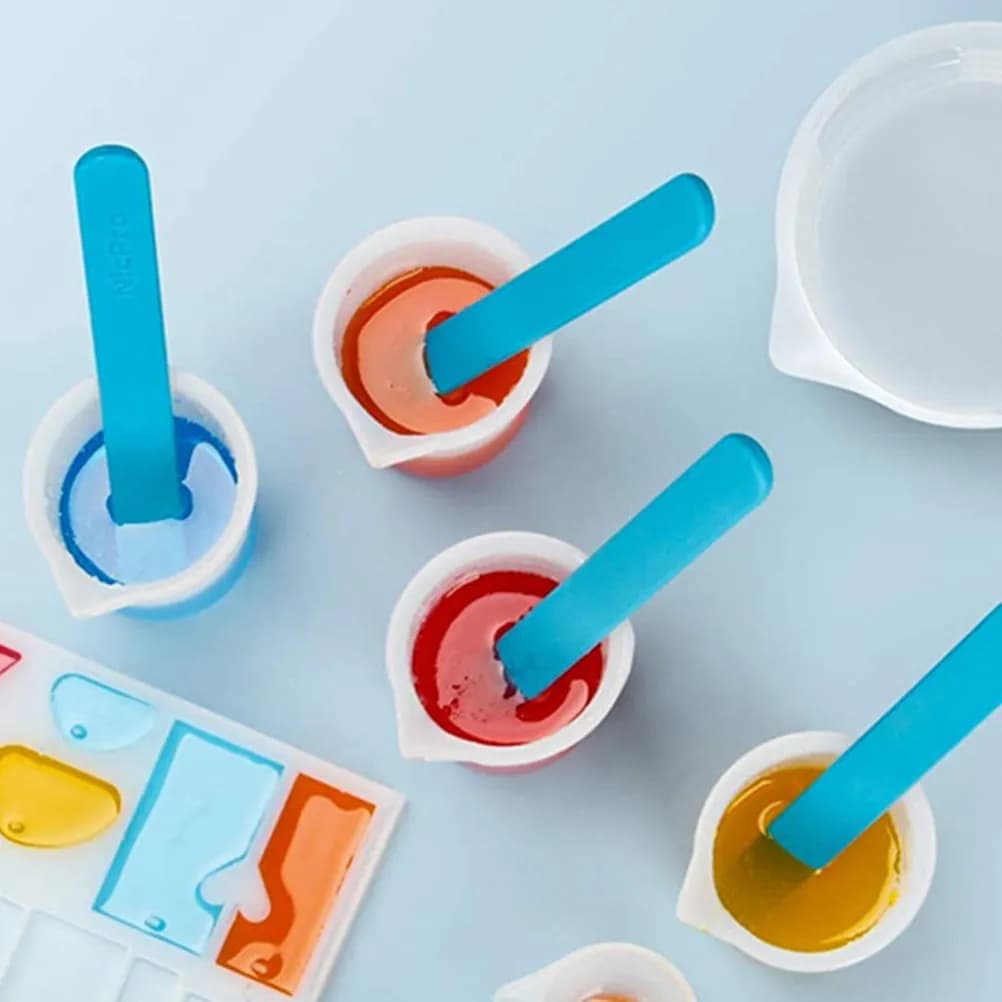 Set di 1 tazza in silicone spessa antiaderente riutilizzabile con bastoncini per mescolare, ideale per resina epossidica, lavorazione artigianale, tonificazione pigmenti, miscelazione e progetti fai-da-te