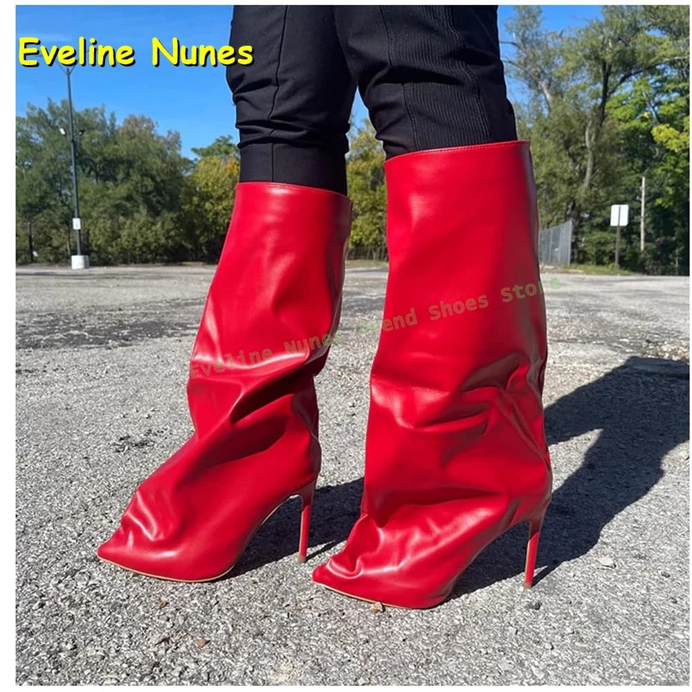Stivali alti al ginocchio sexy a spillo rossi Punta a punta pieghettata Solid Pull On Spicy Girl Stivali moderni ed eleganti Runway Show Shoes 2025 Trend