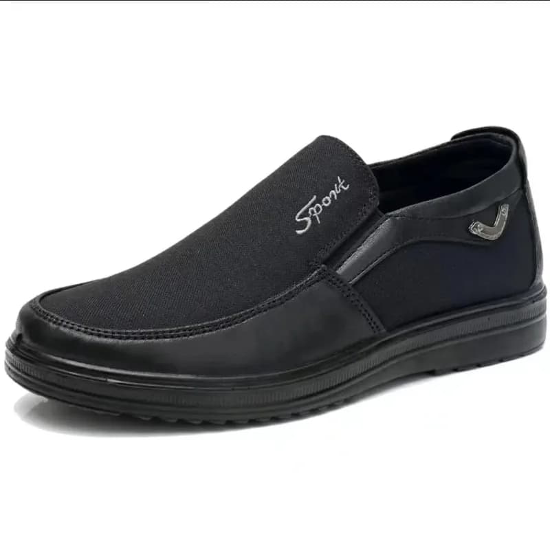 Men Casual Shoes Breathable Walking Flat Zapatos Sneakers Plus Size 2025 Canvas Summer Classic Loafers
