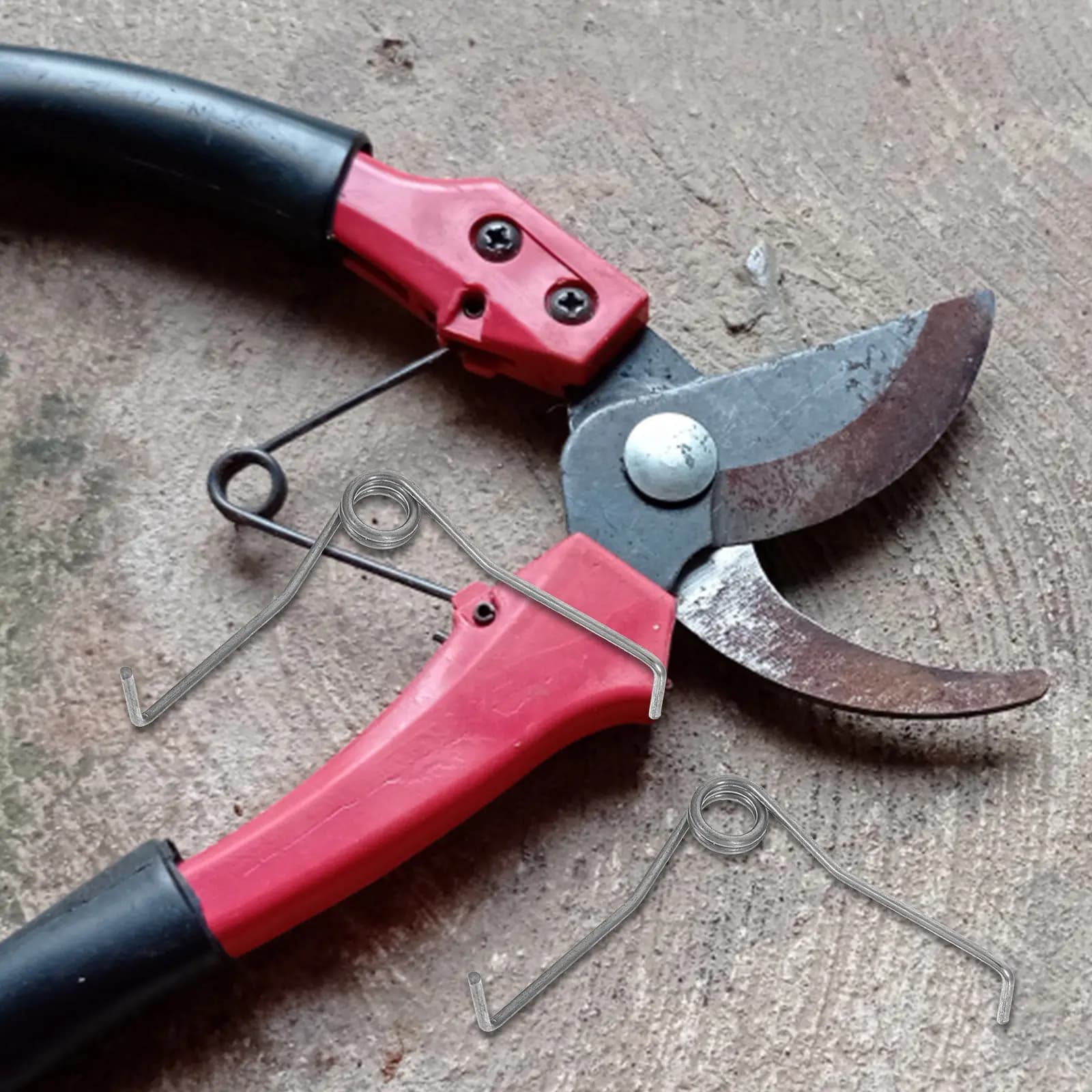 10 Pezzi Molle a V di Ricambio per Attrezzi da Giardinaggio, Molle di Torsione per Riparazione Forbici da Potatura e Cesoie Manuali
