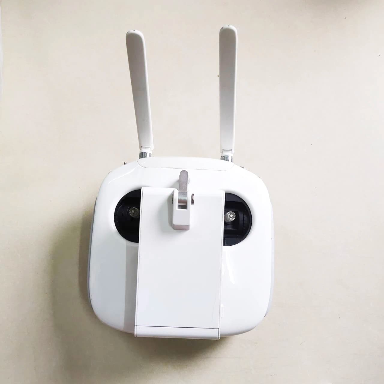 Per i pezzi di ricambio originali del drone telecomandato DJI Phantom 4 Pro funzionano bene in magazzino (utilizzati e funzionano bene)
