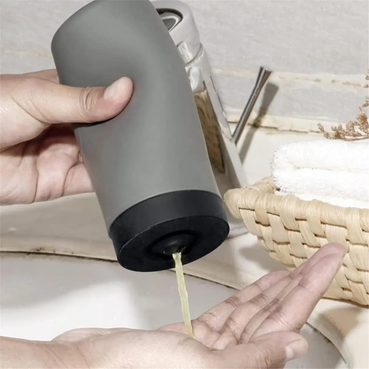 (A02R] Silicone Squeeze Lotion Bottle, Shampoo and Shower Gel Bottle, Dish Soap Dispenser, Gray 240ml