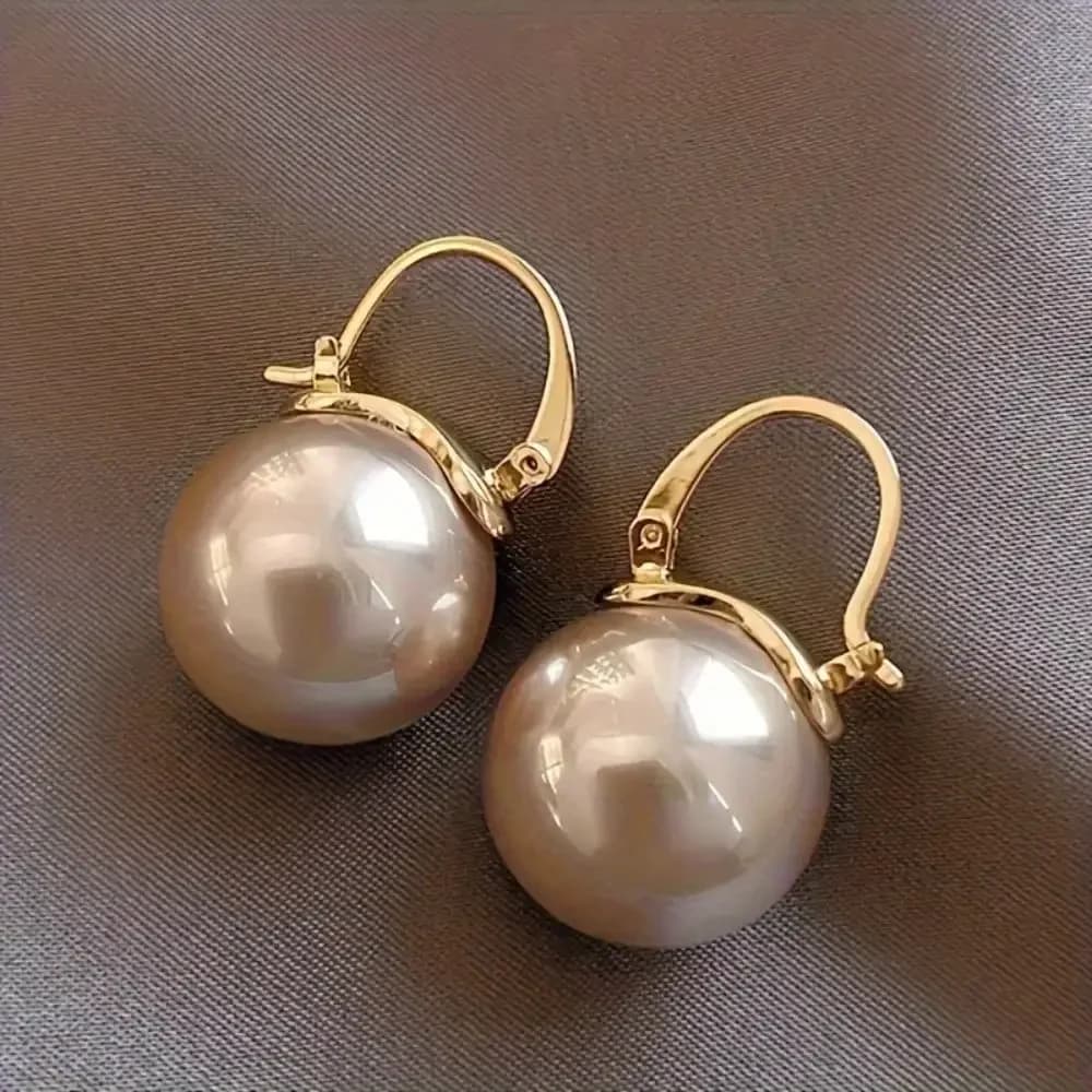 A Pair Of Elegant Golden Geometric Round Earrings With Round Imitation Pearls, Multi-Functional Jewelry, Suitable For Women