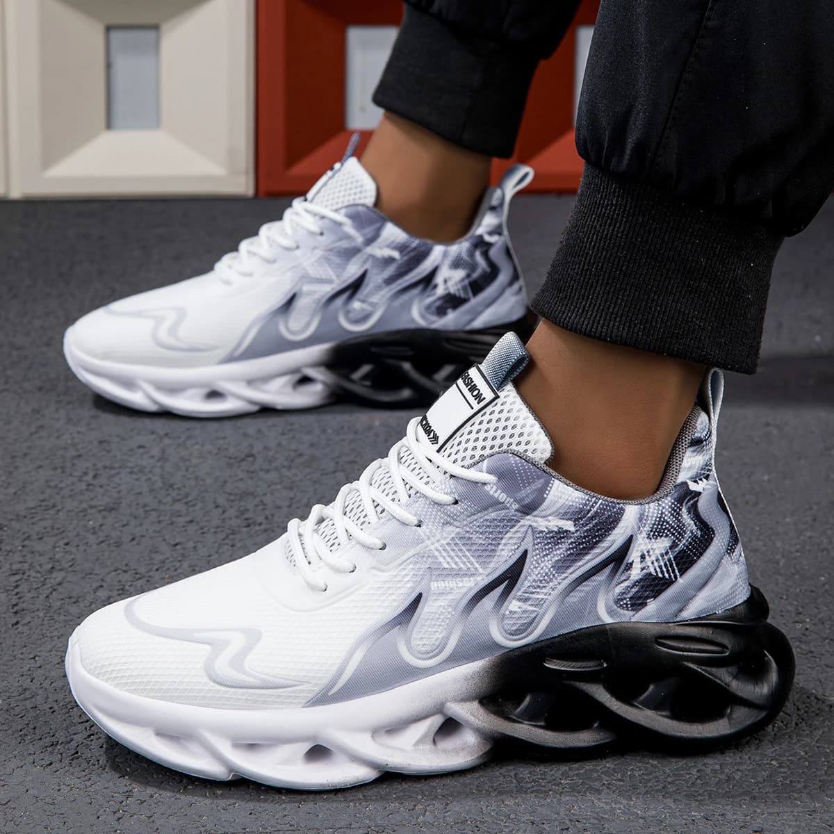 Scarpe da ginnastica da uomo Scarpe da corsa da donna Scarpe da tennis morbide piatte comode e traspiranti in mesh leggero Stringate unisex