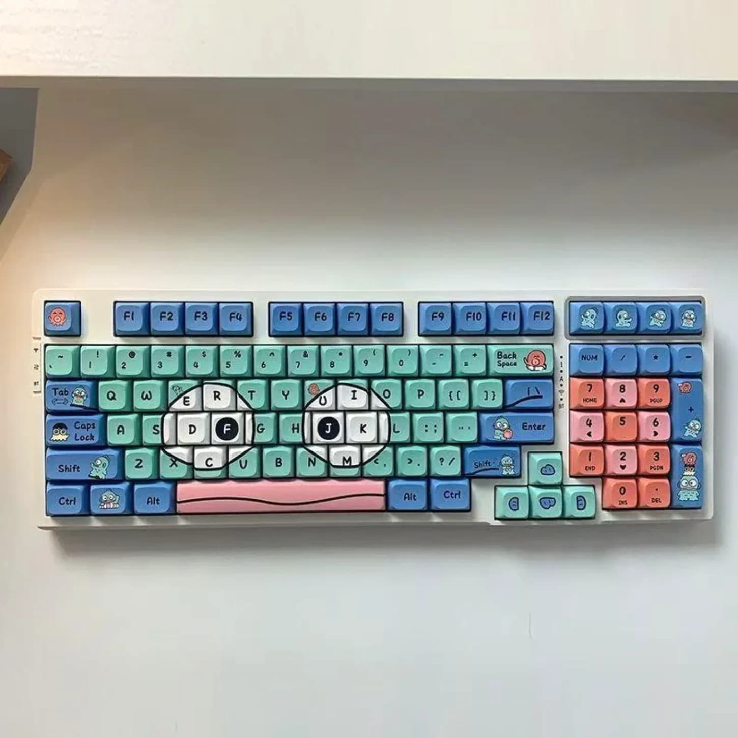 Nuovo 2026 Keycap XDA PBT Giallo Spugna Pesciolino Carino e Stravagante, 140 Tasti Personalizzati per Tastiera Meccanica da Gaming con Switch MX 60/84/98/108