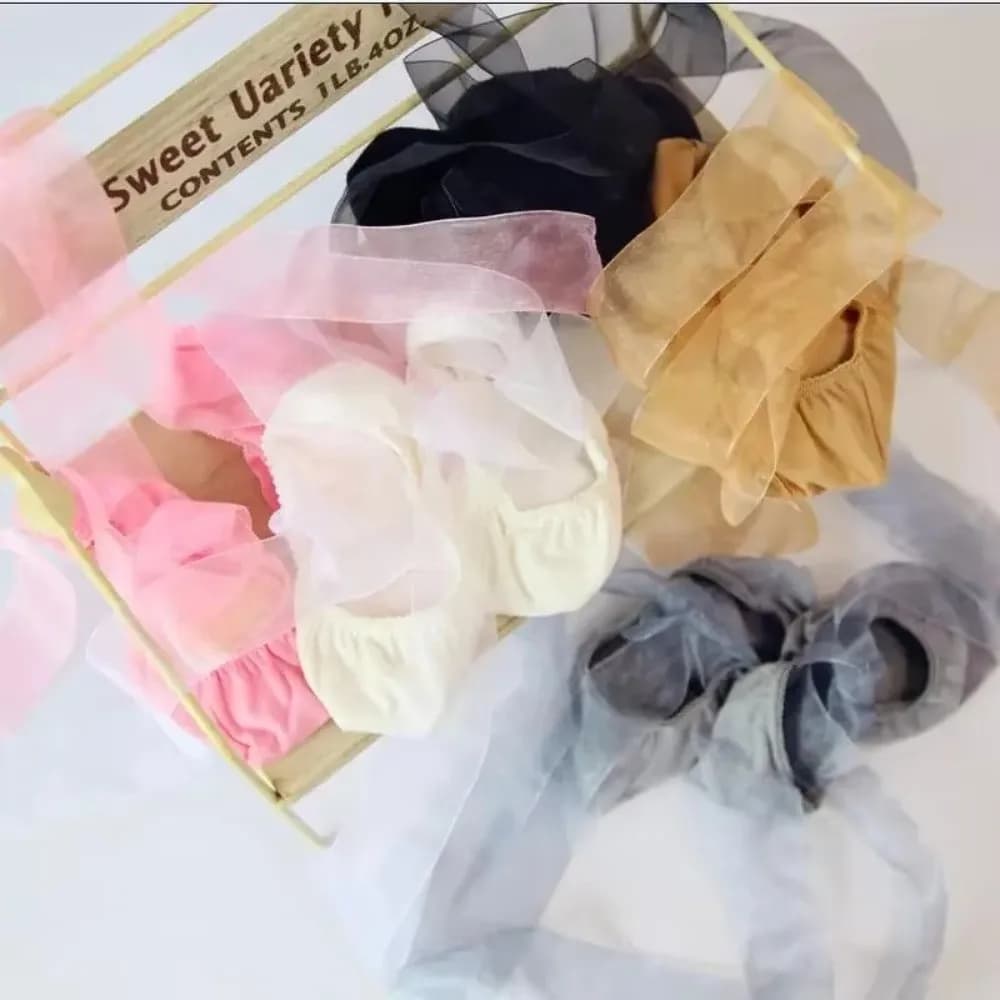 Vintage Retro Lace-Up Lace Ballet Socks Non-Slip Low Cut Boat Socks Tie Straps Invisible Dance Socks Dance Gift